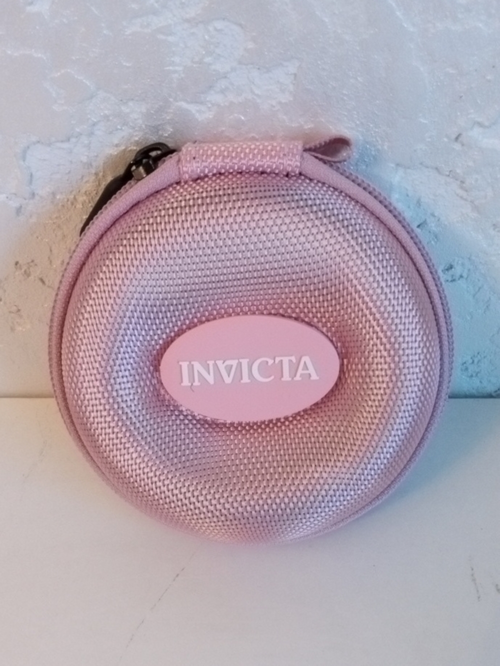 Invicta Light Pink Round Travel Case for watches NWOT